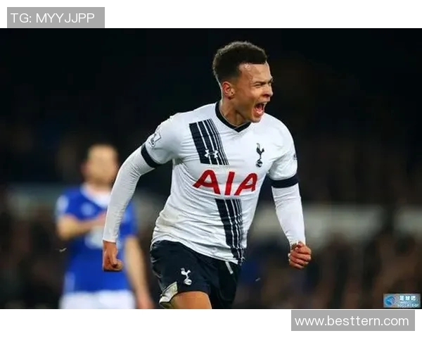 足球明星大秀舞技欢乐全场带你感受激情与节奏的完美碰撞 足球明星大秀舞技欢乐全场带你感受激情与节奏的完美碰撞